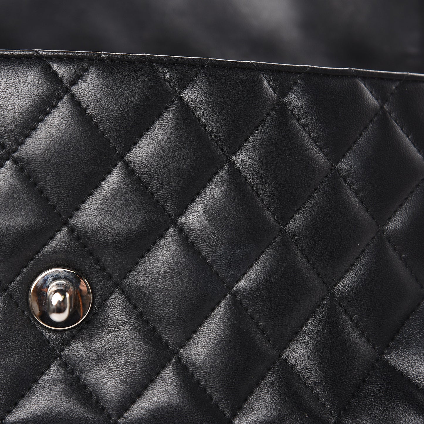 Lambskin Quilted East West Flap Black
