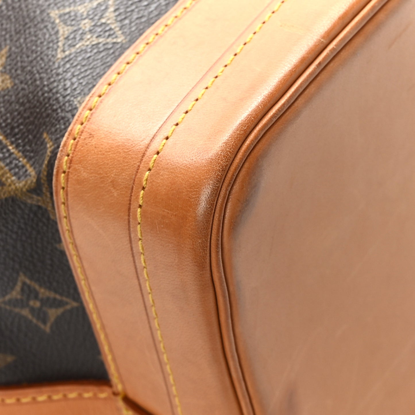 Monogram Noe