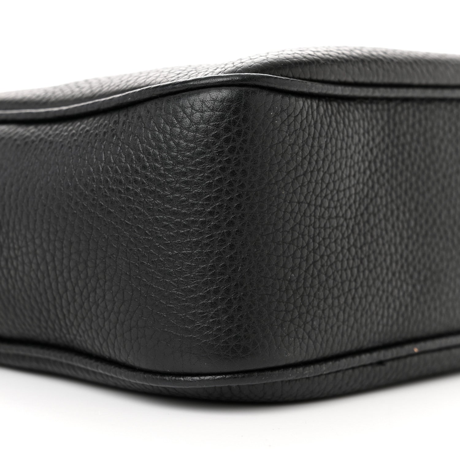 Gucci Pebbled Calfskin Small Soho Disco Bag Black 9 of 10