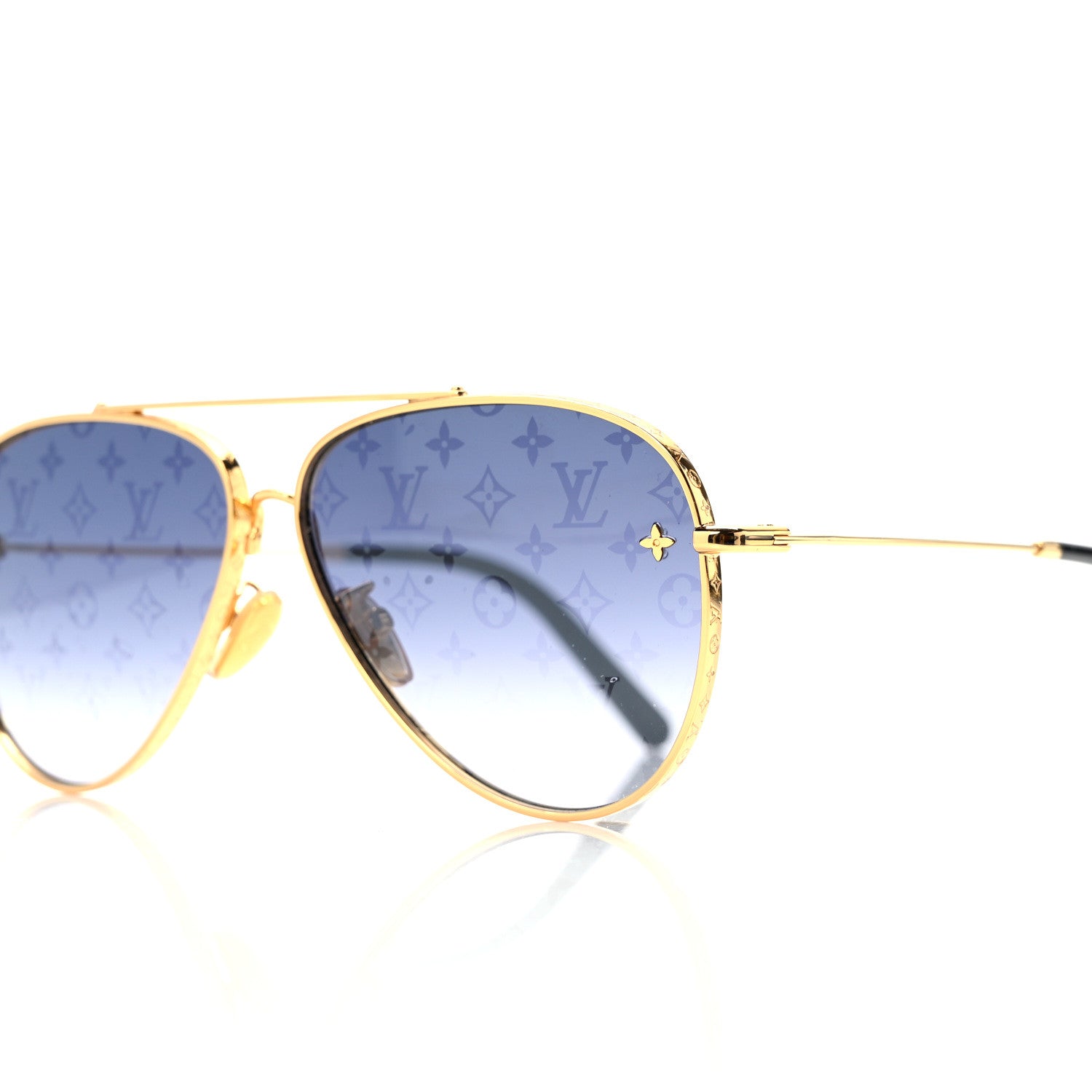 Louis Vuitton Metal Monogram The LV Pilot Sunglasses Z1782U Gradient Navy Blue 5 of 11