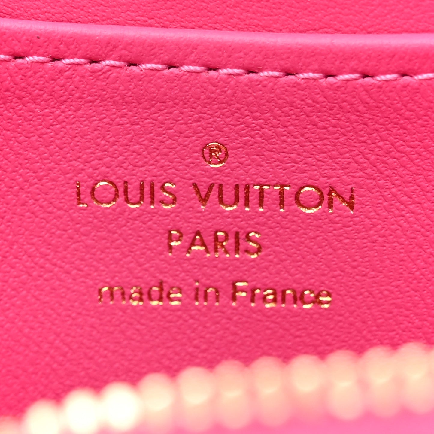 Vernis Enamel Heart Zippy Coin Purse Neon Pink