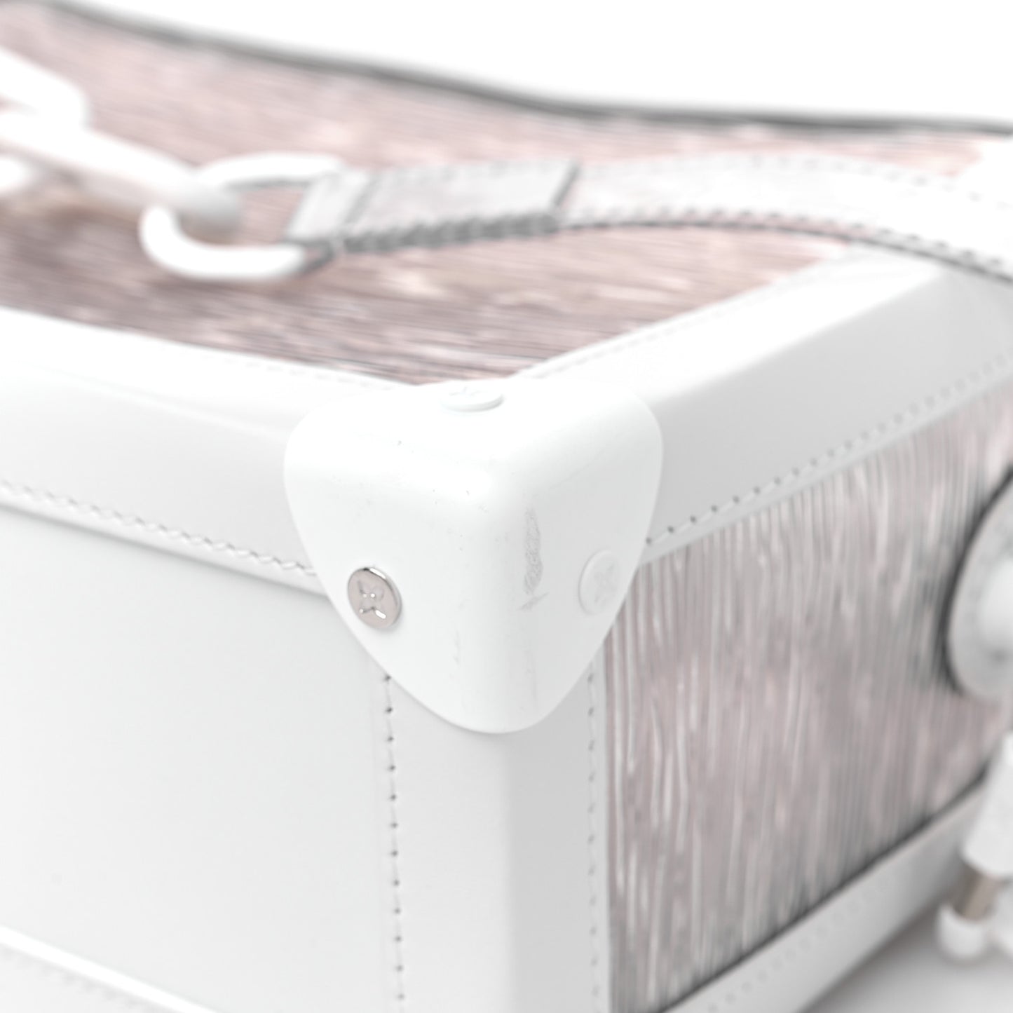 Calfskin PVC Epi Plage Soft Trunk Optic White