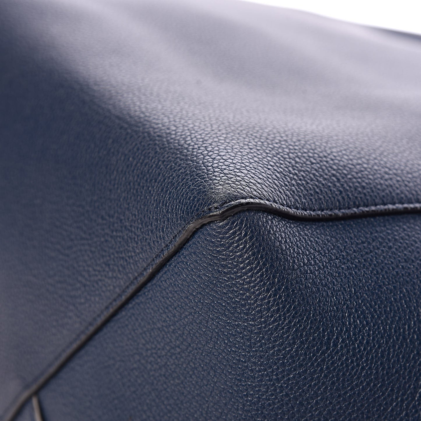 Soft Grained Calfskin Medium Belt Cabas Phantom Abyss Blue