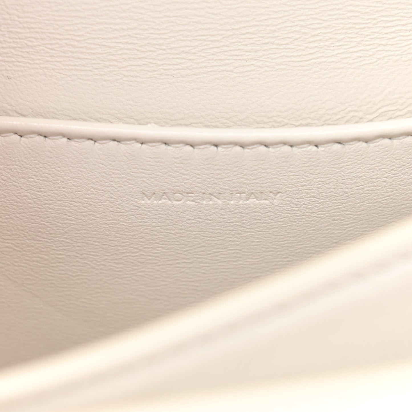 Box Calfskin Teen Classic Box Flap Bag White