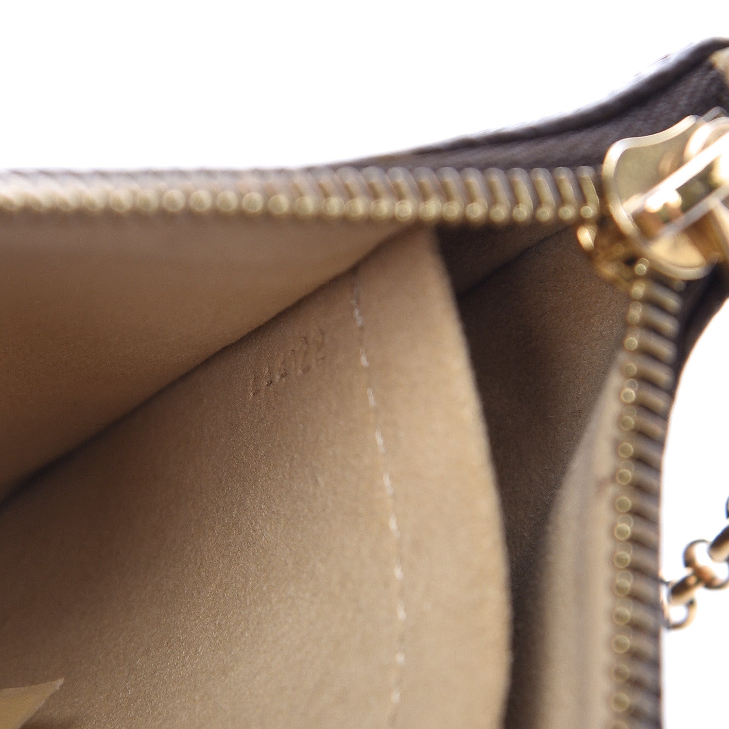 Louis Vuitton Monogram Pochette Milla MM 7 of 12