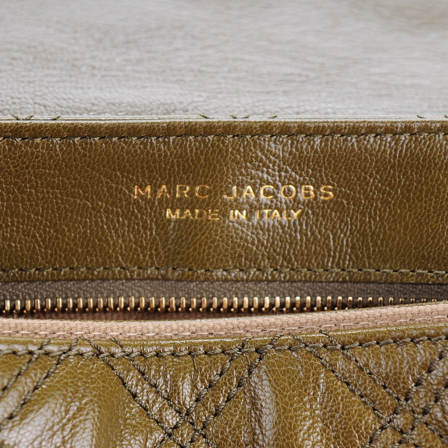 Lacquered Lambskin Baroque The Large Single Flap Fern