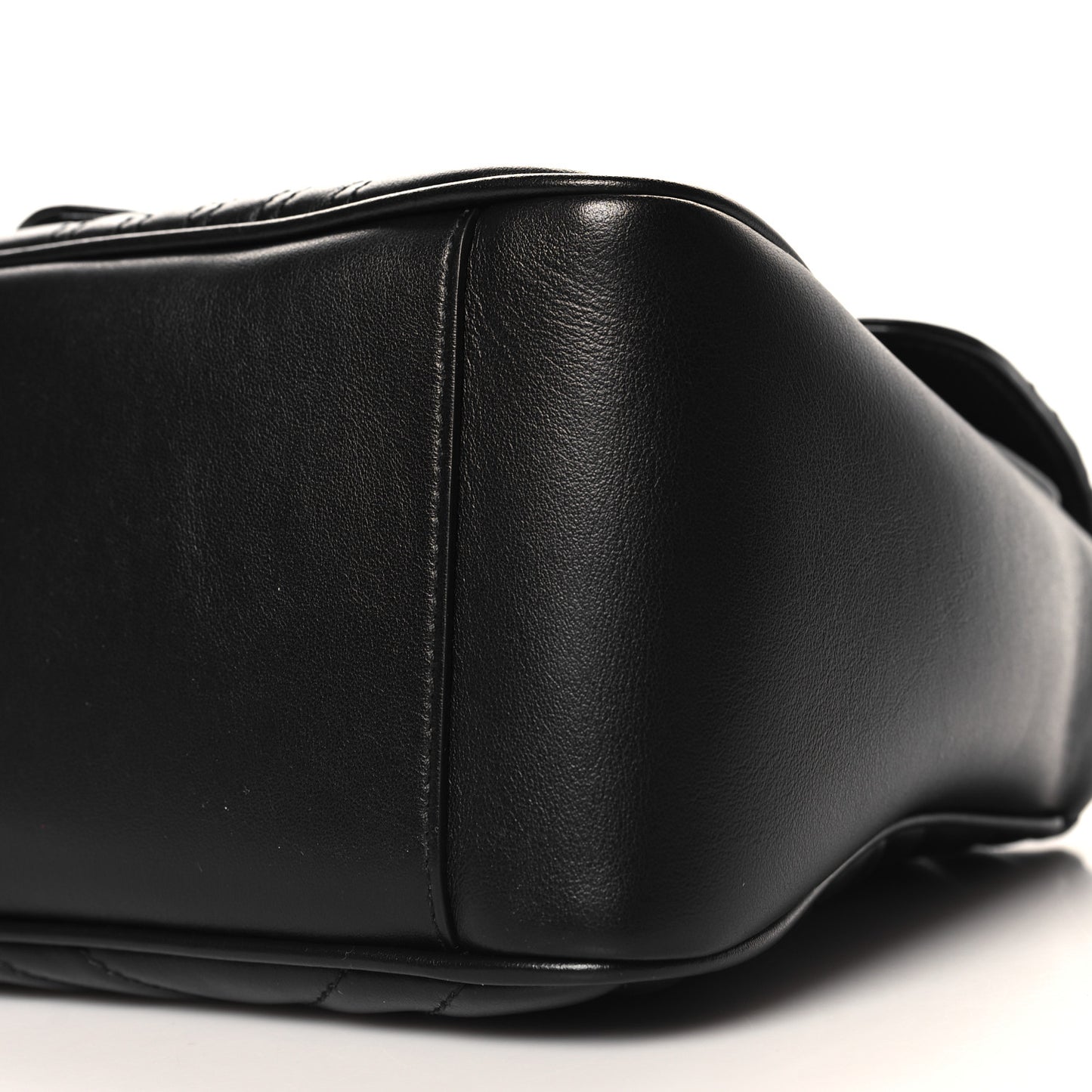 Calfskin Matelasse Small GG Marmont Top Handle Shoulder Bag Black