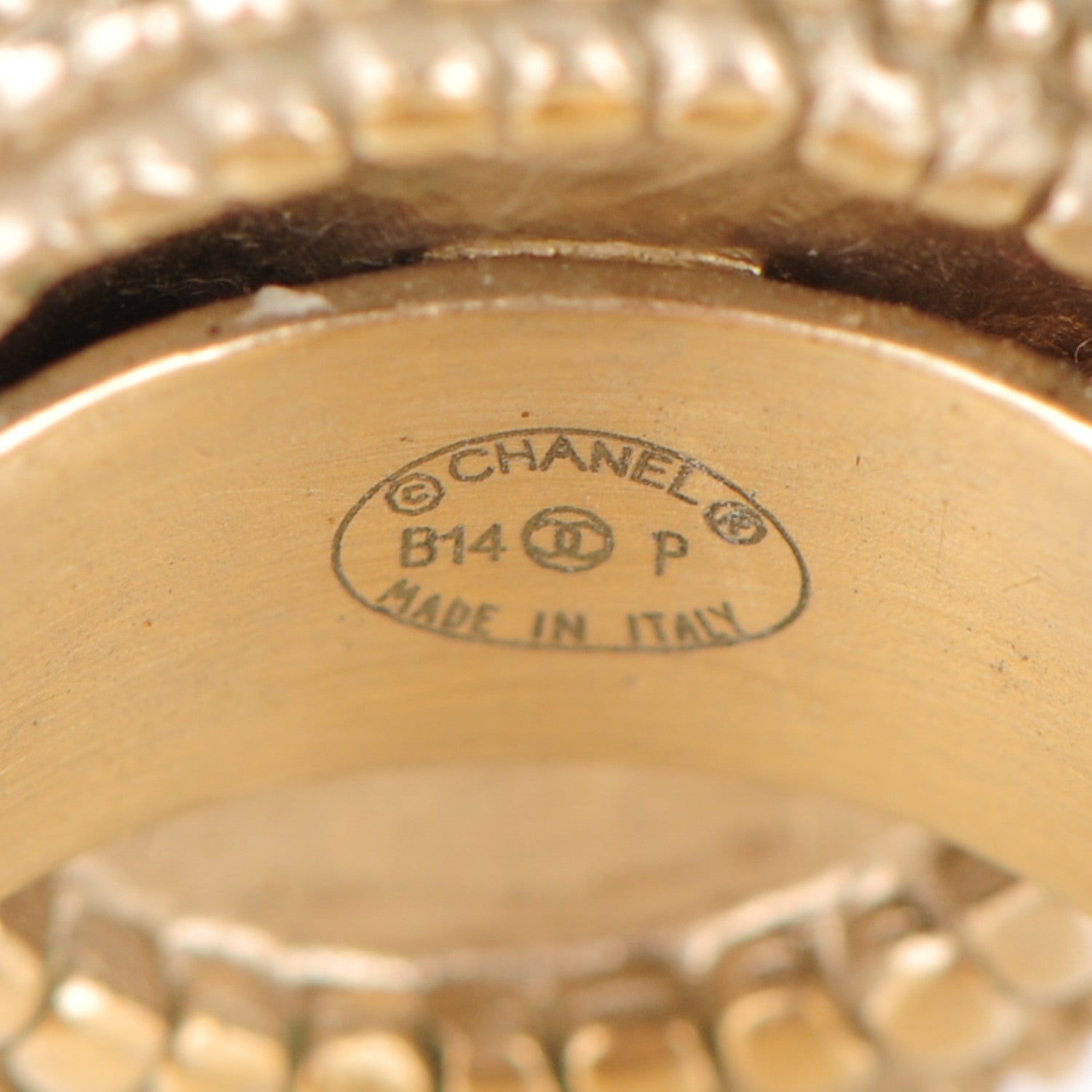 Chanel CC Camellia Ring 5 Gold 4 of 5