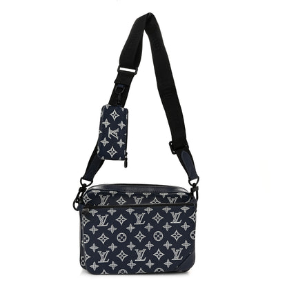 Louis Vuitton Monogram Shadow G65 Trio Messenger Navy 1 of 11