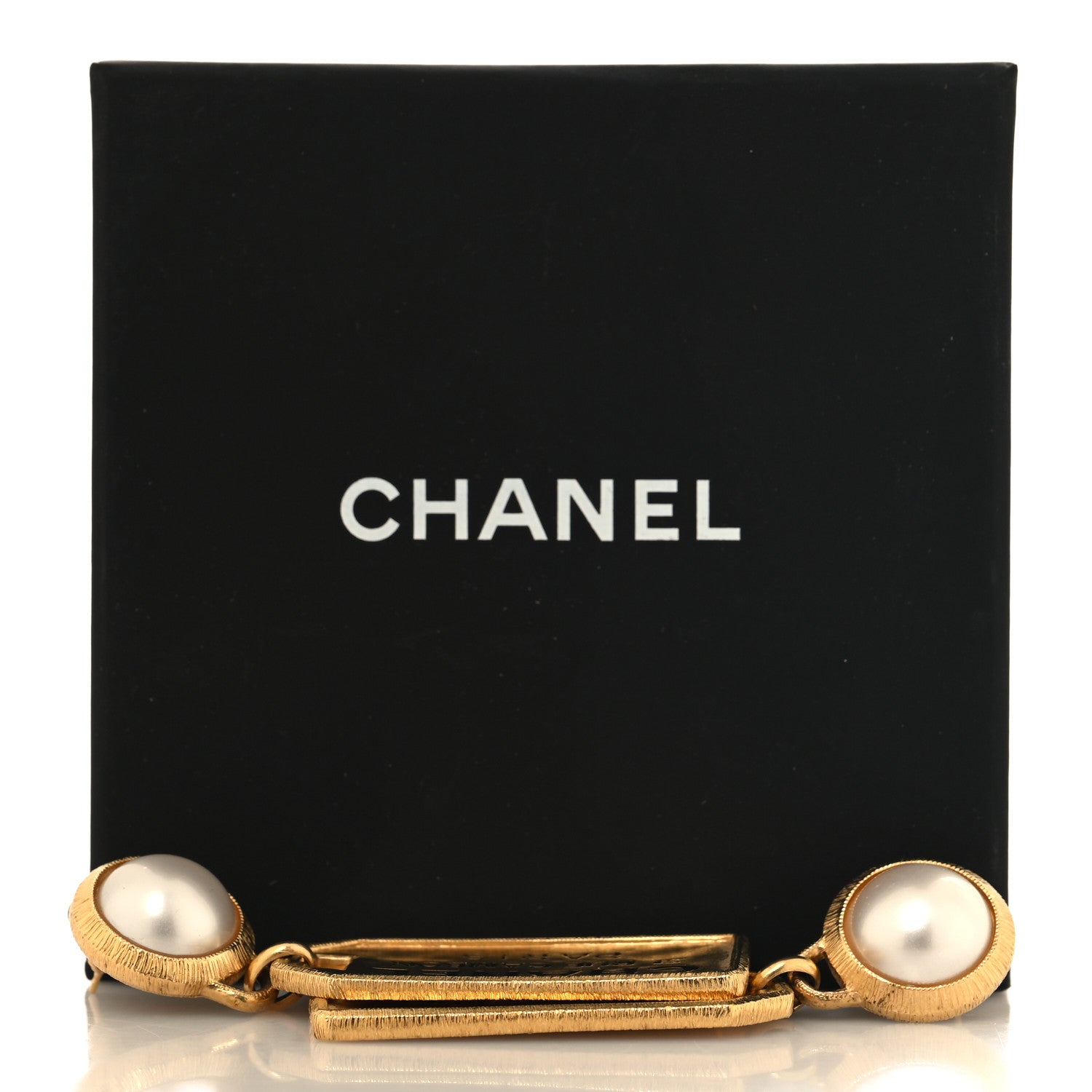 Chanel Pearl CC Tags Drop Earrings Gold 5 of 5