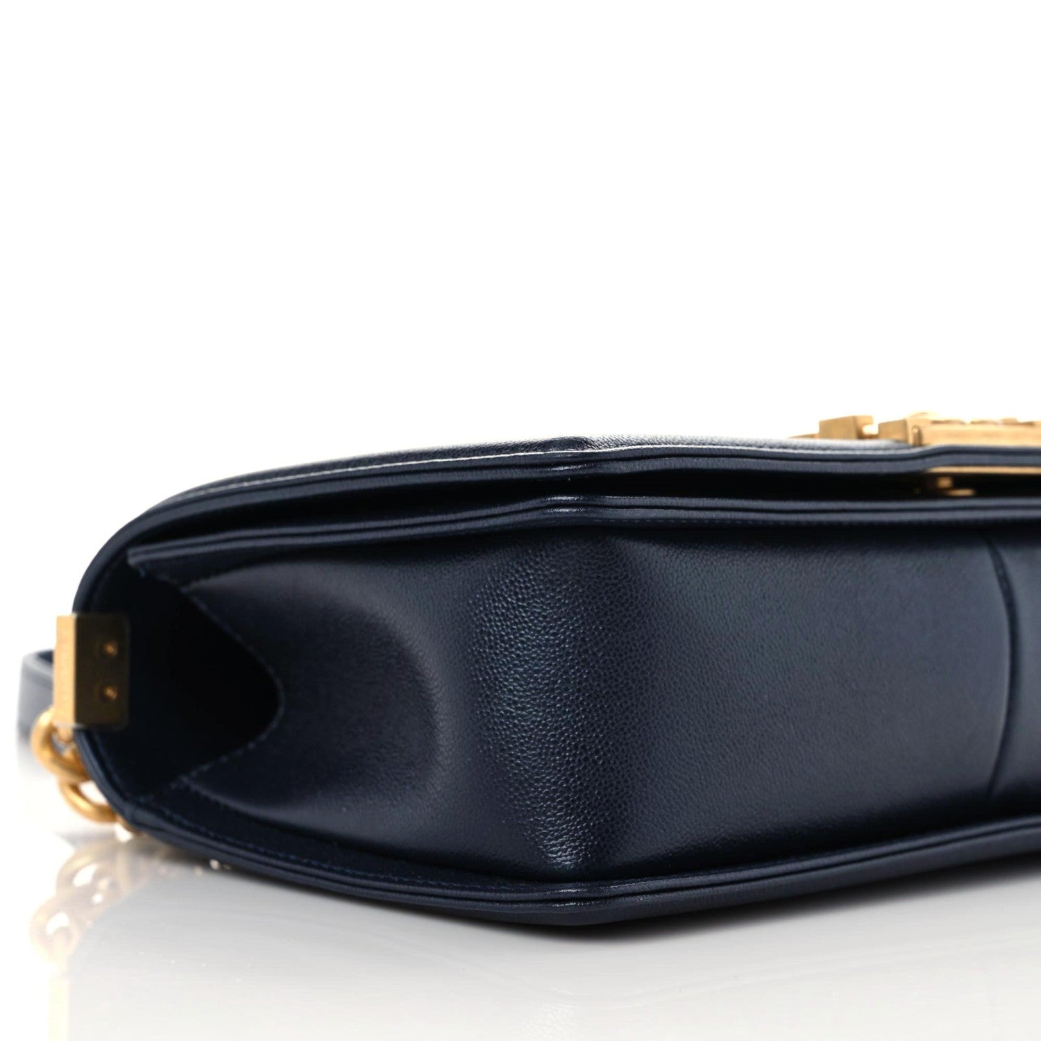 Chanel Pearly Caviar Quilted Medium Boy Flap Blue 5 of 10
