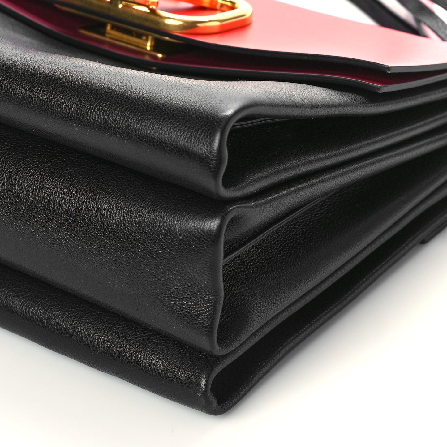 Smooth Calfskin Medium Vring Shoulder Bag Rouge Pur Cerise Black