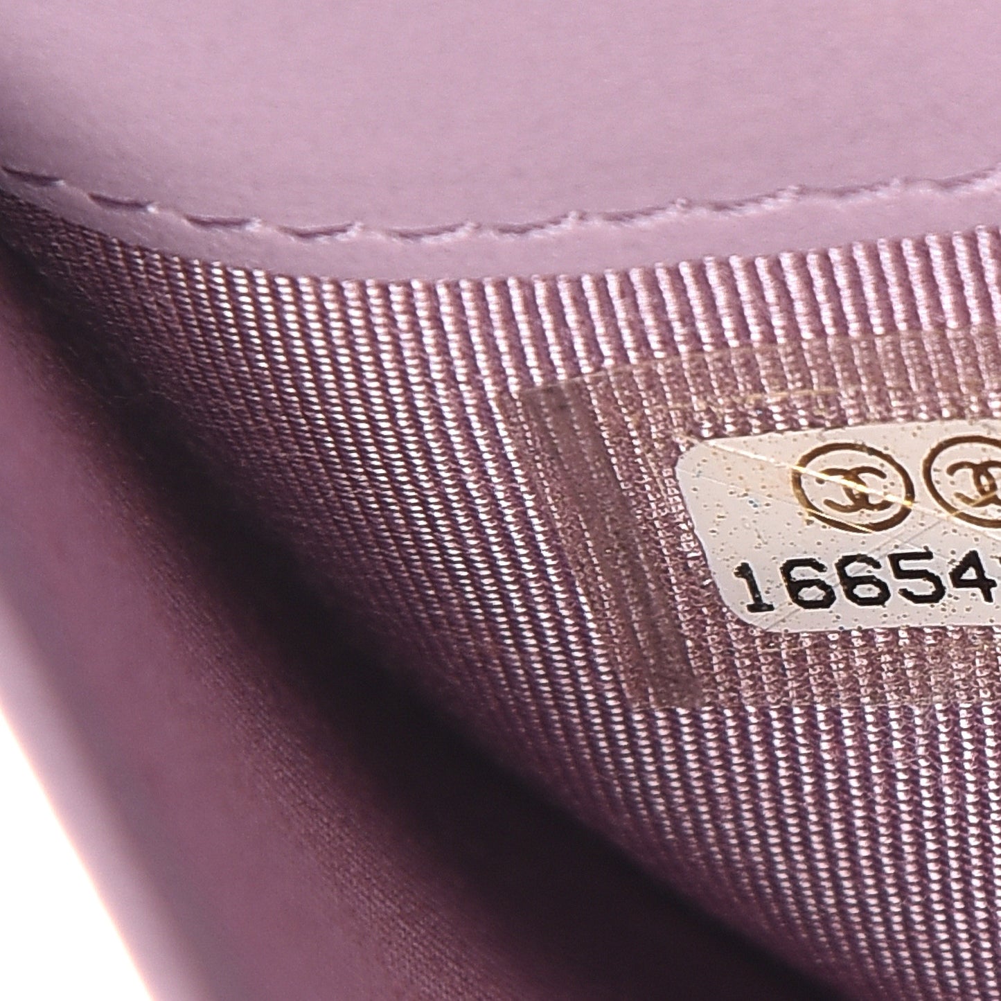 Lambskin Quilted Yen Wallet Lilac