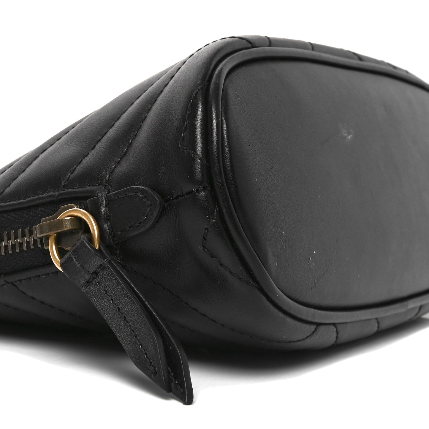 Calfskin Matelasse Large GG Marmont Pouch Cosmetic Case Black