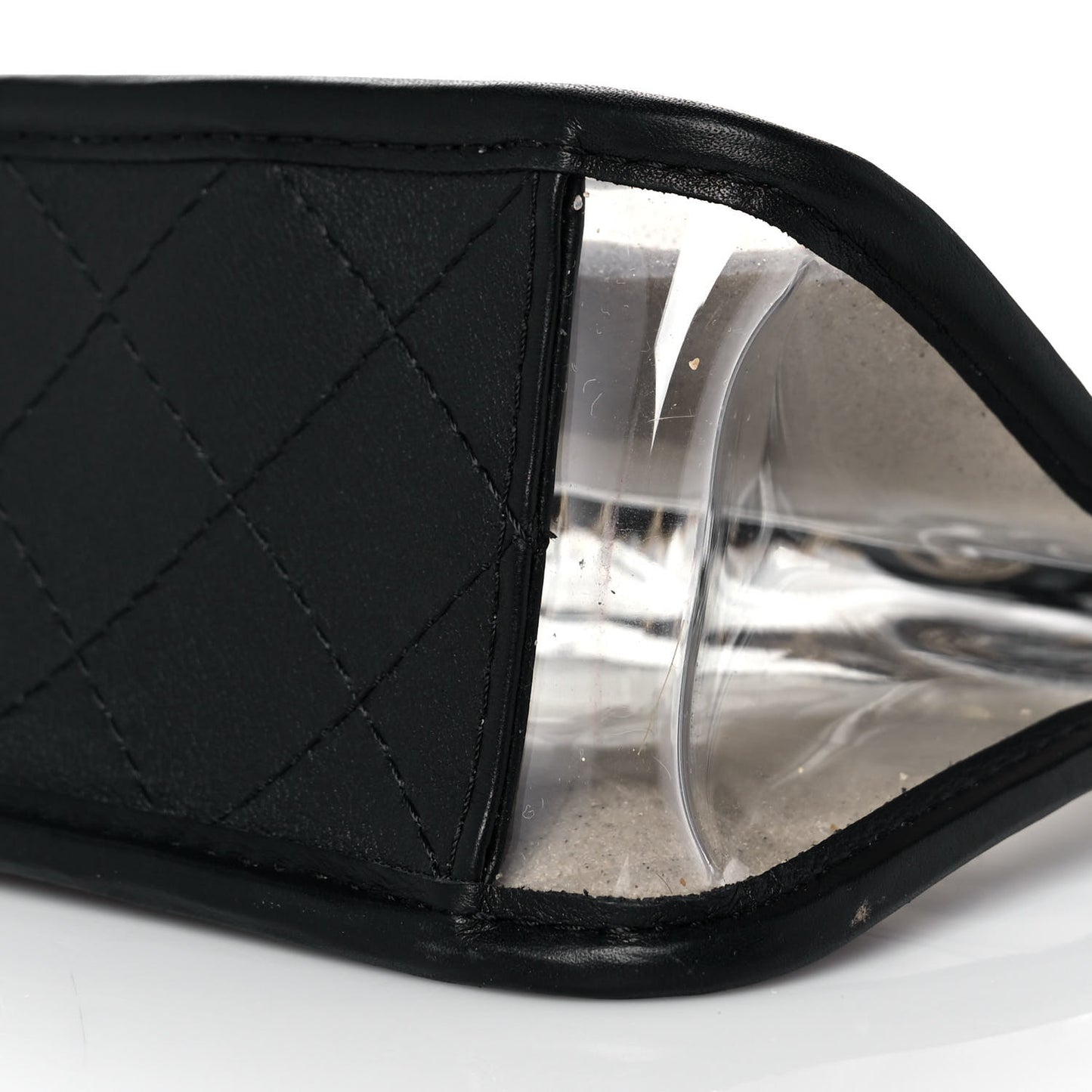 Lambskin PVC Medium Coco Sand Flap Black