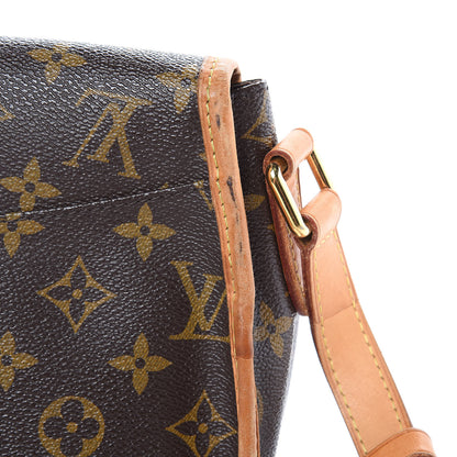 Louis Vuitton Monogram Menilmontant PM 10 of 15