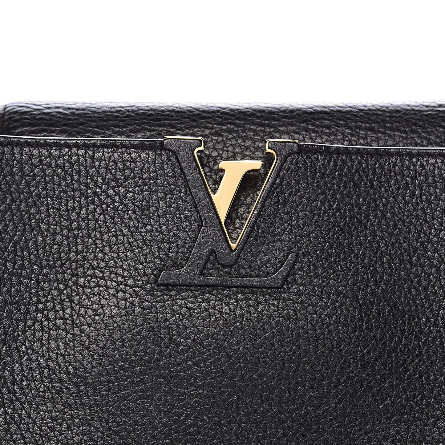 Taurillon Capucines MM Black
