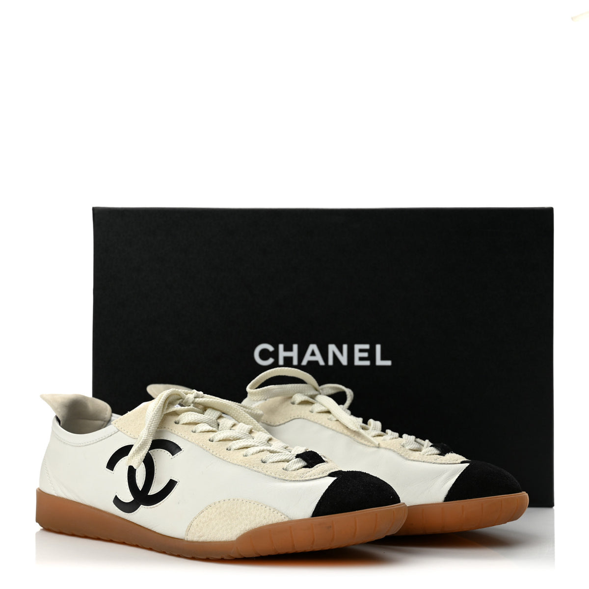 Chanel Calfskin Embossed Suede Sneakers 38.5 White Black 11 of 11