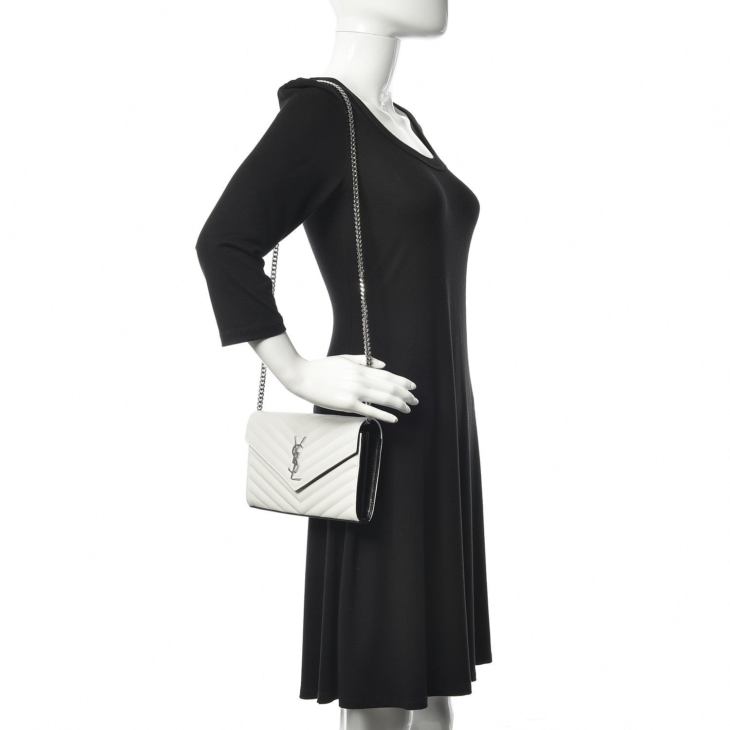 Saint Laurent Grain De Poudre Matelasse Bi-Color Chevron Monogram Chain Wallet White Black 2 of 9