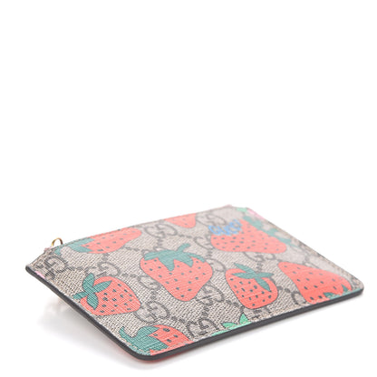 Gucci GG Supreme Monogram Strawberry Key Case 4 of 8