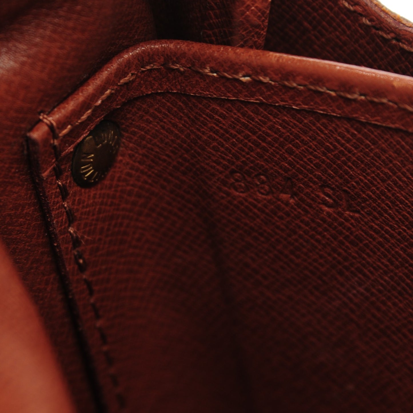 Monogram Cartouchiere 22