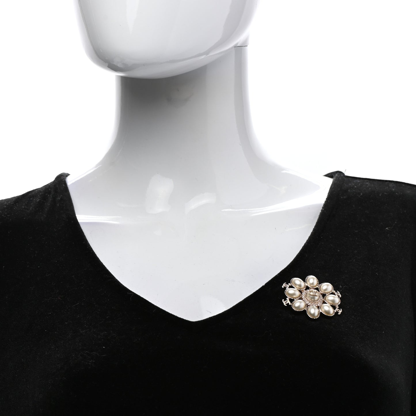 Pearl Crystal CC Brooch Pearly White Gold