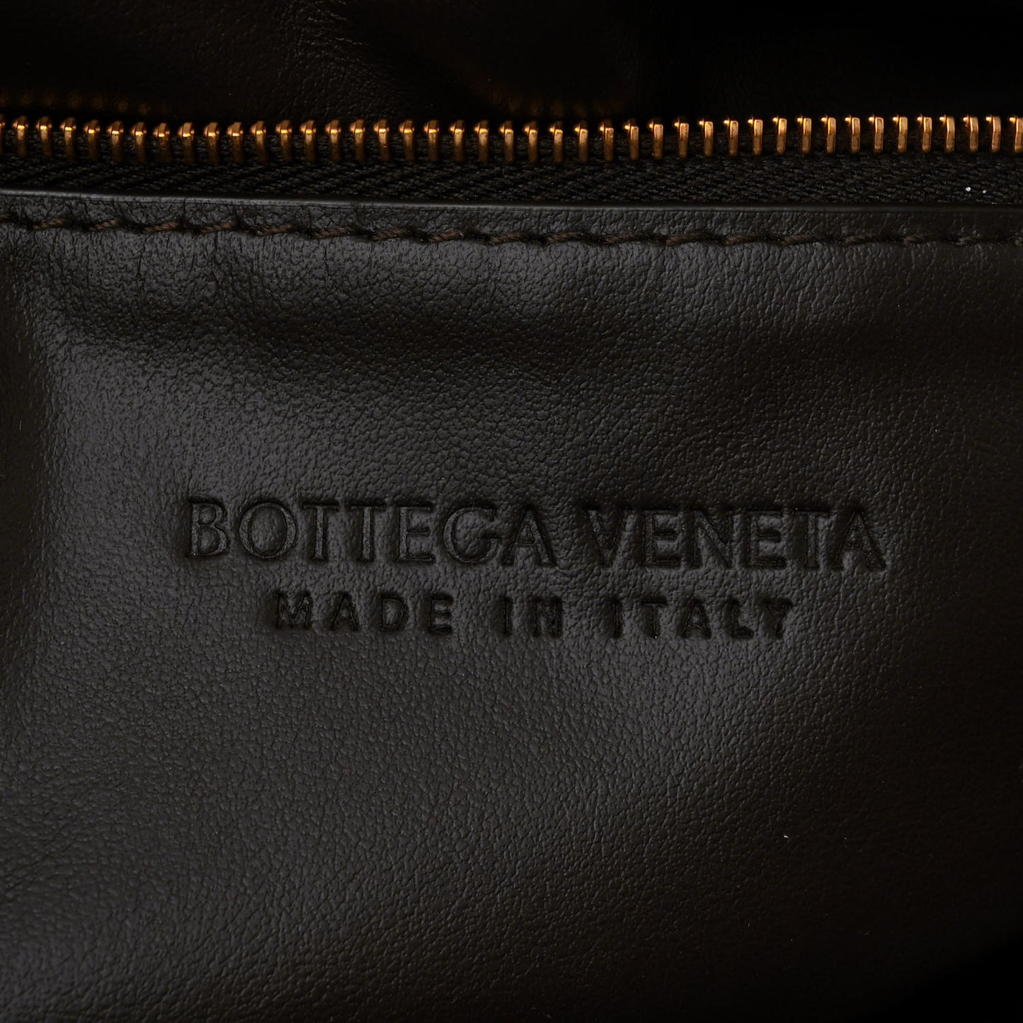 Calfskin Intrecciato Large Hop Ebano