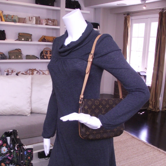 Monogram Musette Tango