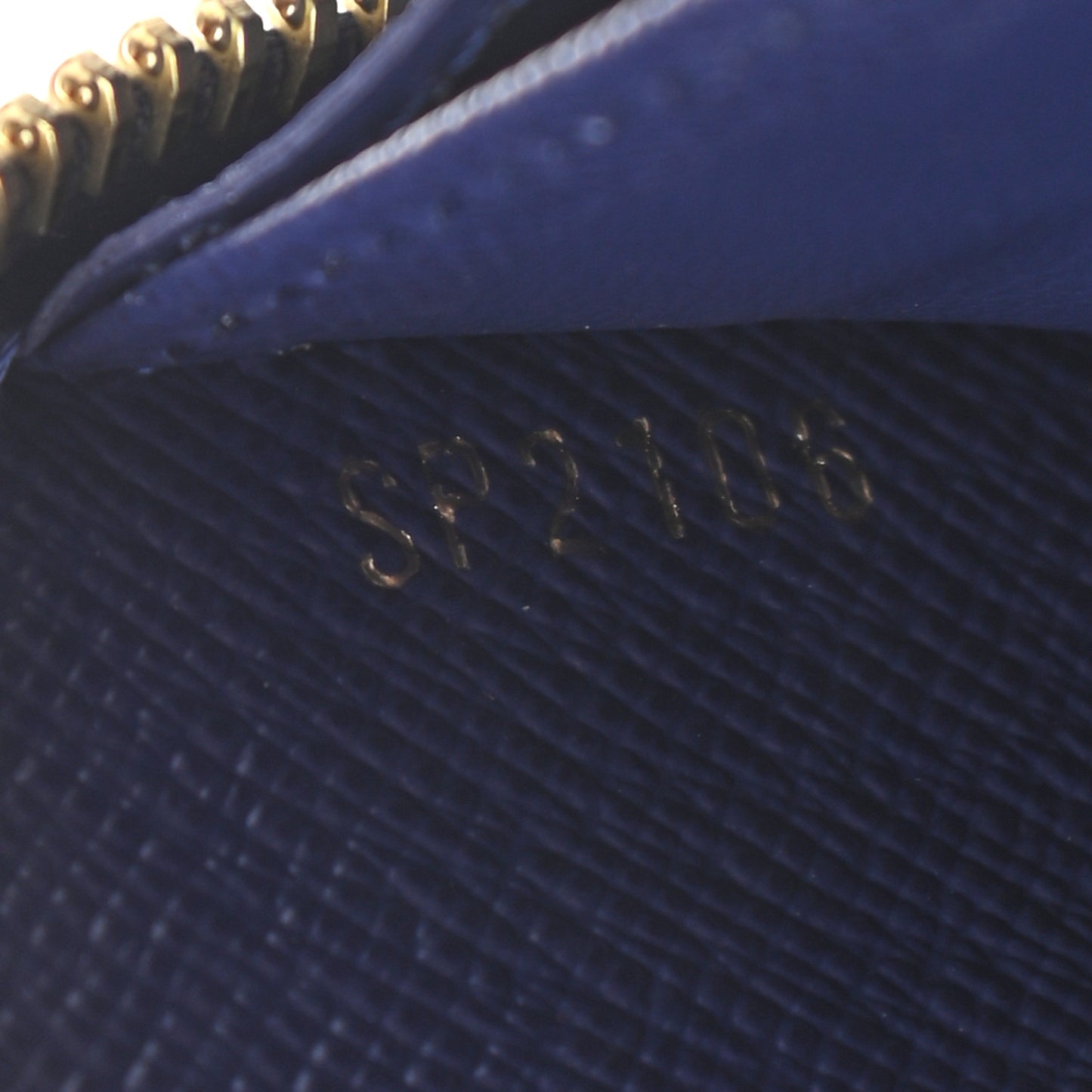 Epi Owl Zippy Wallet Iris
