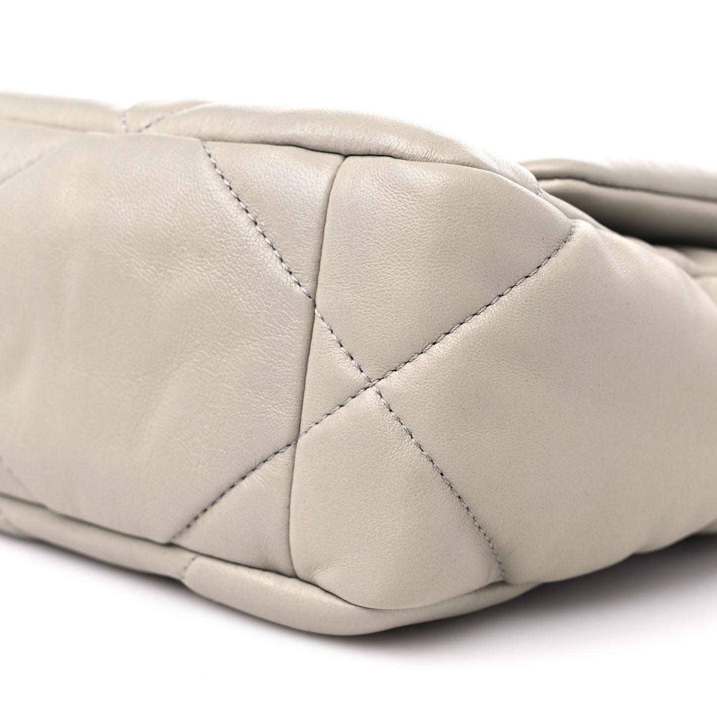 Lambskin Quilted Medium Chanel 19 Flap Light Grey