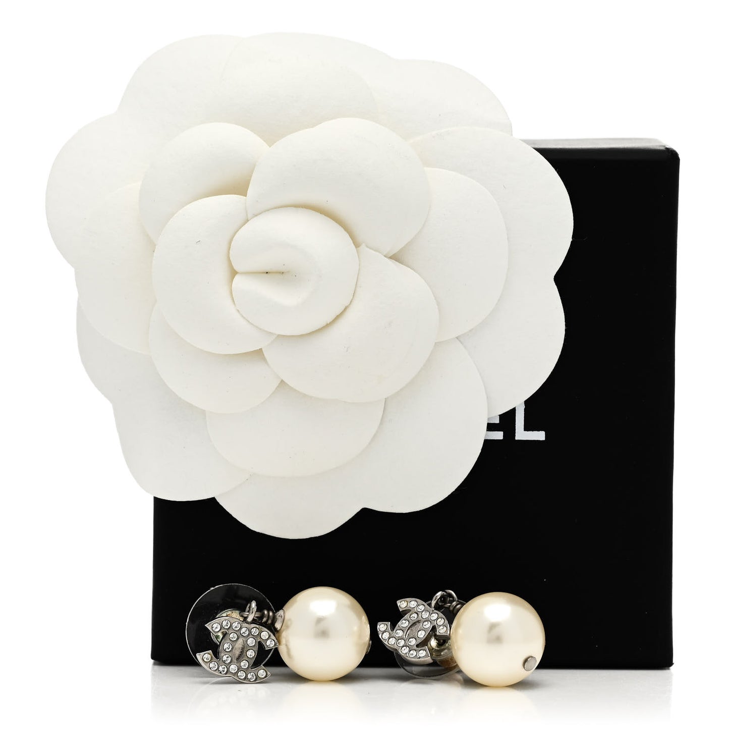 Crystal Pearl CC Drop Earrings Silver Pearly White