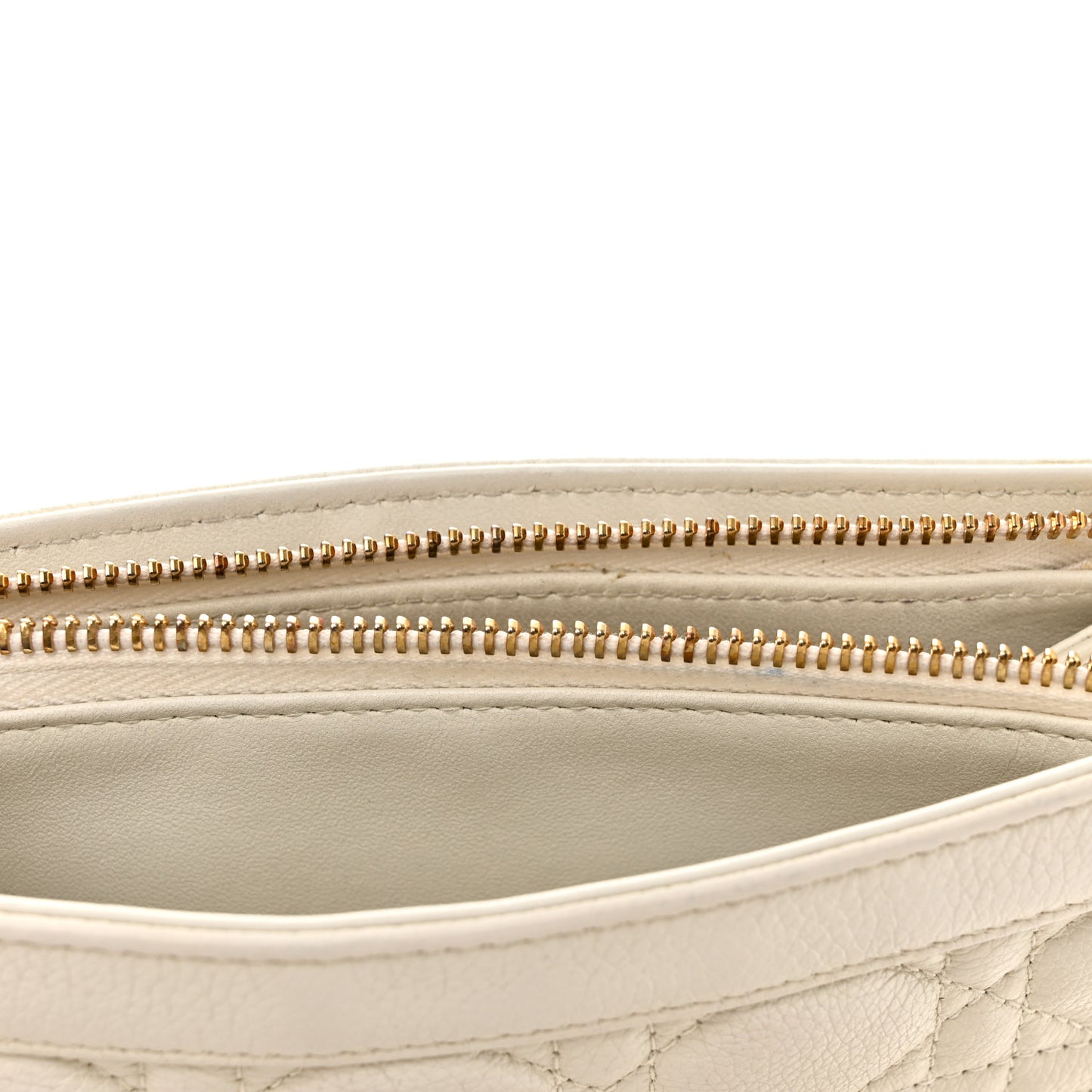 Calfskin Cannage Caro Zipped Pouch With Chain Latte