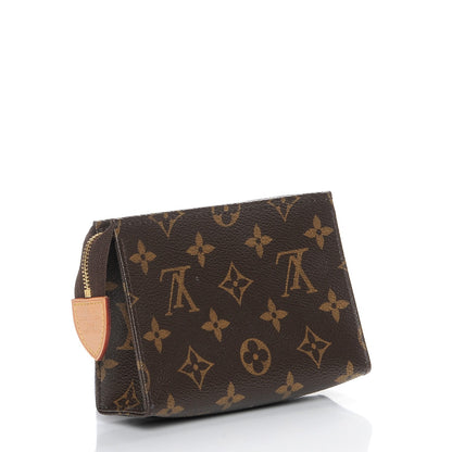 Louis Vuitton Monogram Toiletry Pouch 15 3 of 7