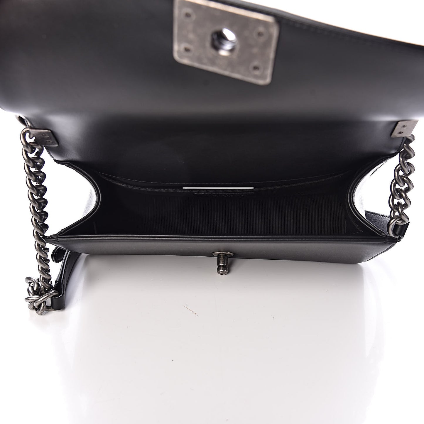 Calfskin Quilted Medium Boy Flap Black
