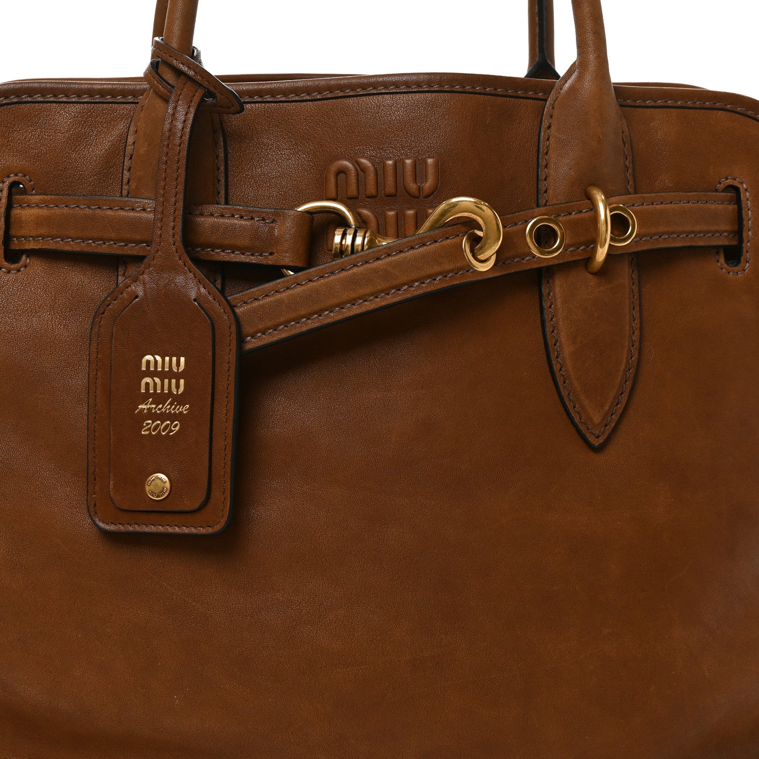 Miu Miu Nappa Medium Aventure Bag Rovere 7 of 9