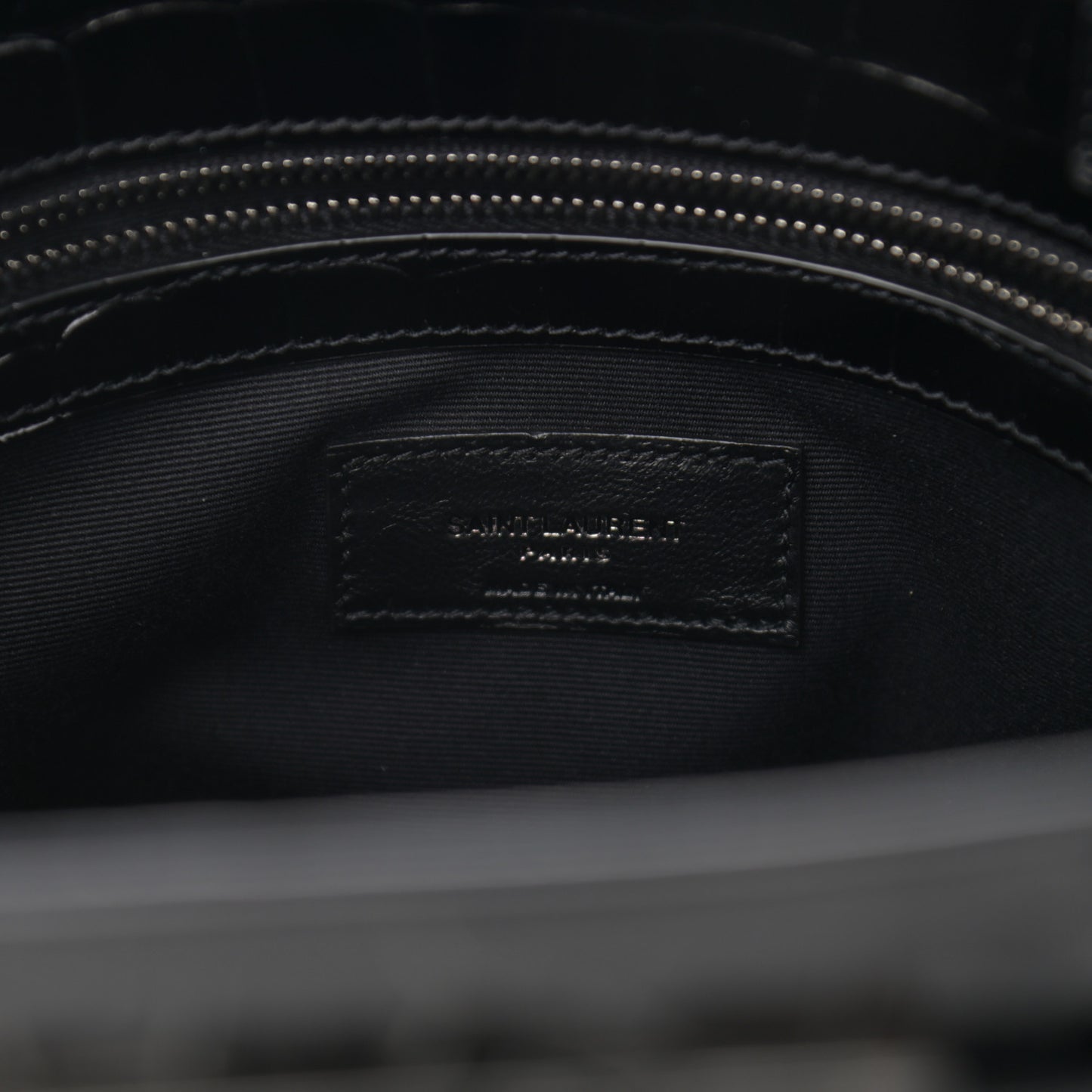 Shiny Calfskin Crocodile Embossed Small Manhattan Shopper Tote Black