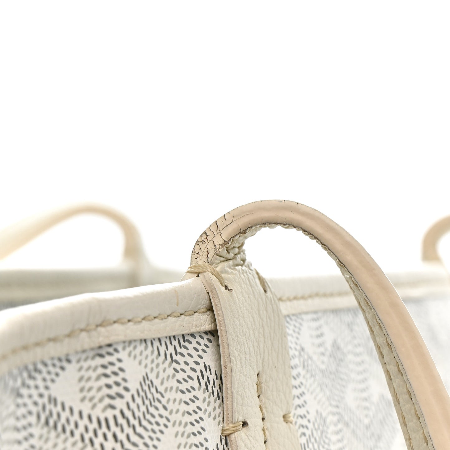 Goyardine Artois MM White