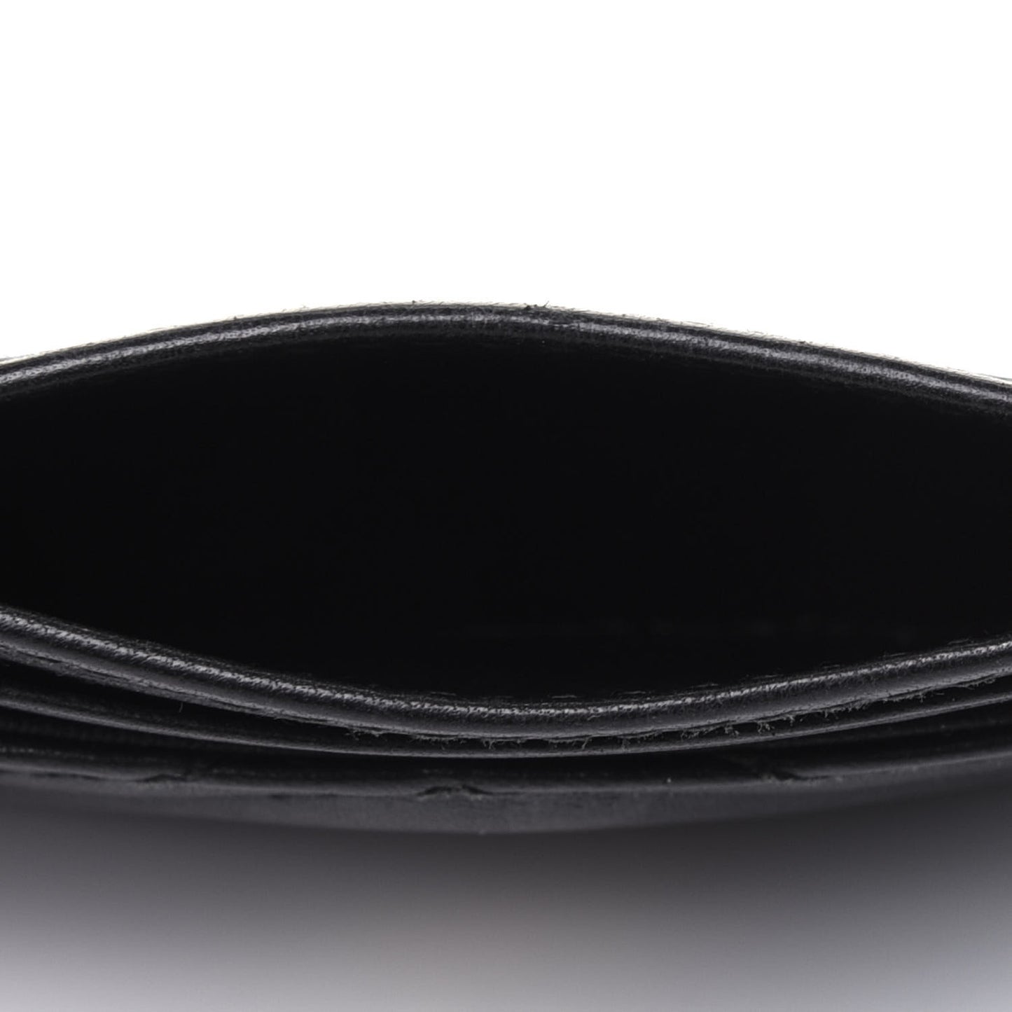 Calfskin Matelasse GG Marmont Card Holder Black