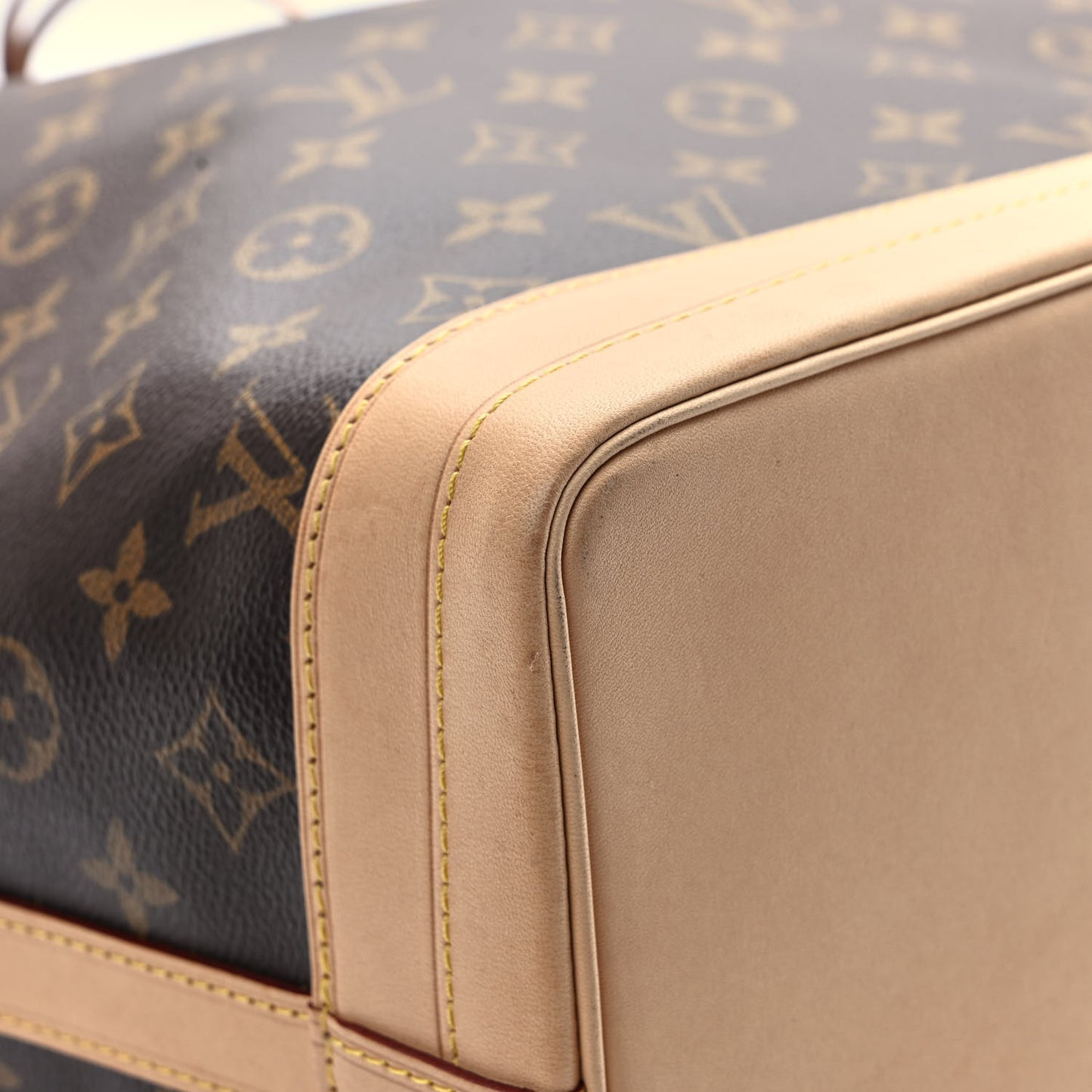 Monogram Noe