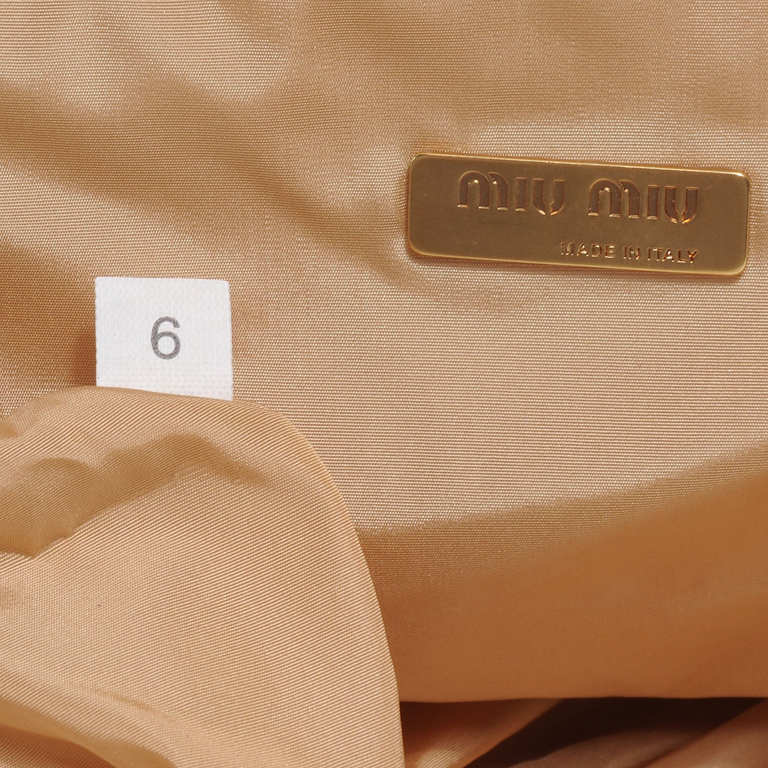 Miu Miu Leather Matelasse Lux Clutch Cream 7 of 8