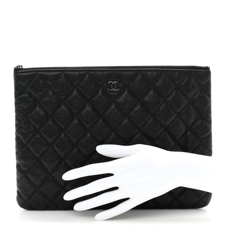 Crumpled Calfskin Quilted Medium Cosmetic Case So Black