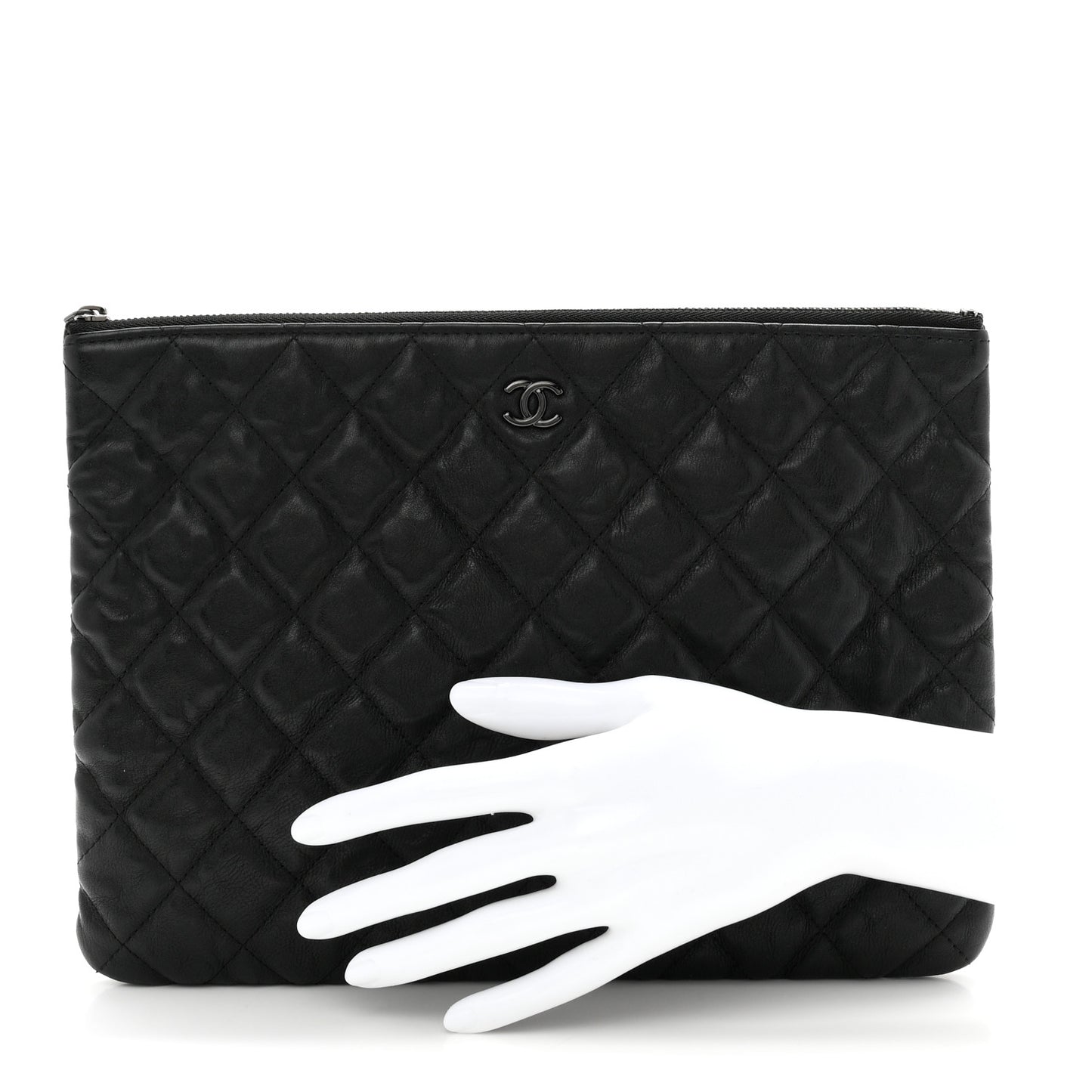 Crumpled Calfskin Quilted Medium Cosmetic Case So Black