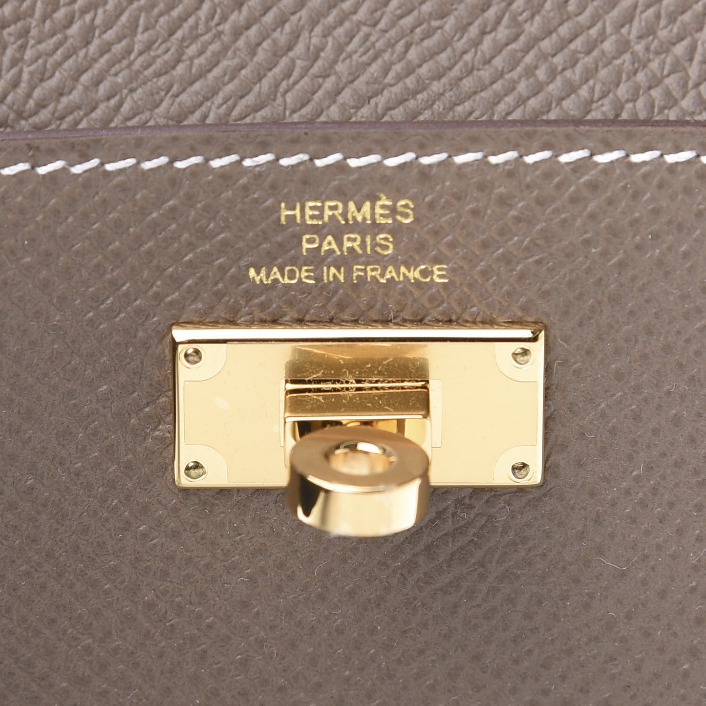 Epsom Kelly Pocket Compact Wallet Etoupe