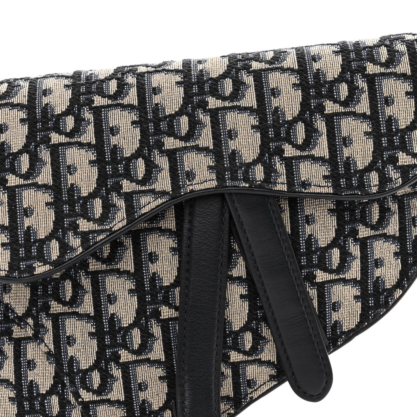 Oblique Saddle Belt Pouch Black