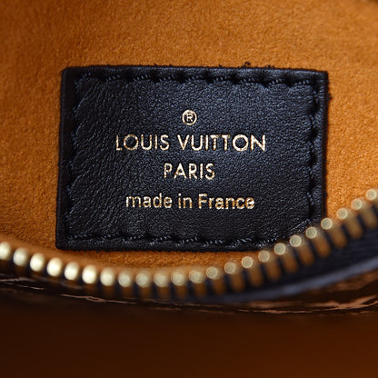 Louis Vuitton Monogram Giant Jungle NéoNoé Caramel 8 of 8