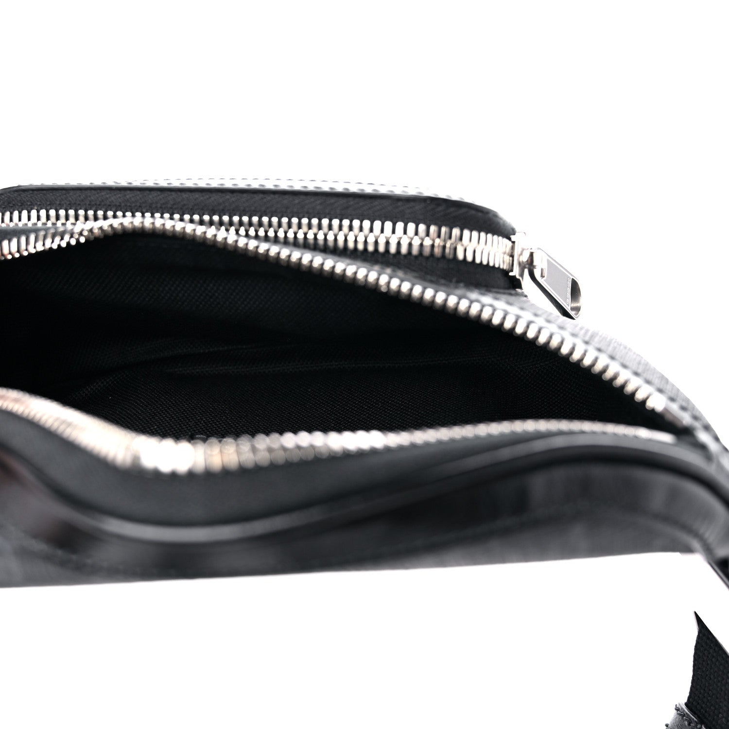 Gucci GG Supreme Monogram Textured Calfskin Retro Interlocking G Belt Bag Black 5 of 9
