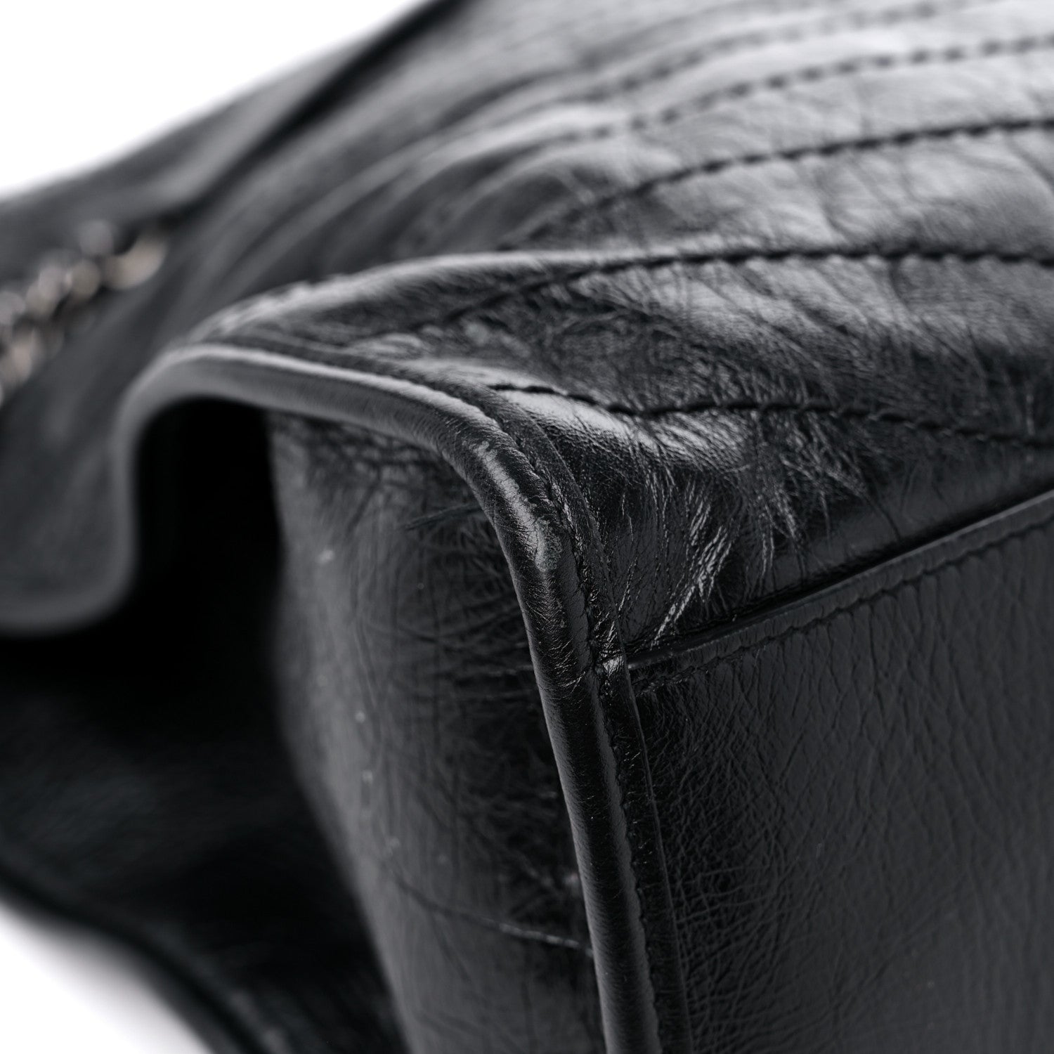 Saint Laurent Crinkled Calfskin Matelasse Monogram Niki Shoulder Bag Black 9 of 13