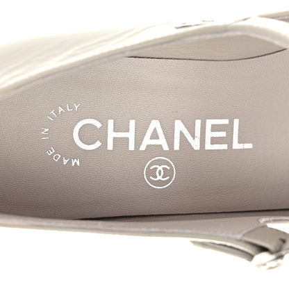Chanel Shiny Goatskin Cap Toe Mary Jane Pumps 35.5 Grey Dark Grey 7 of 9