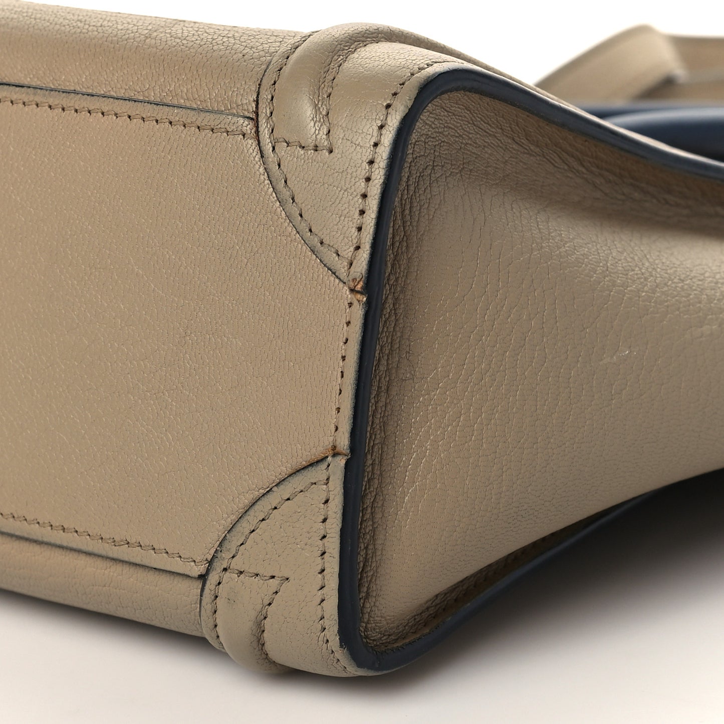 Drummed Calfskin Bi-Color Nano Luggage Navy Dune