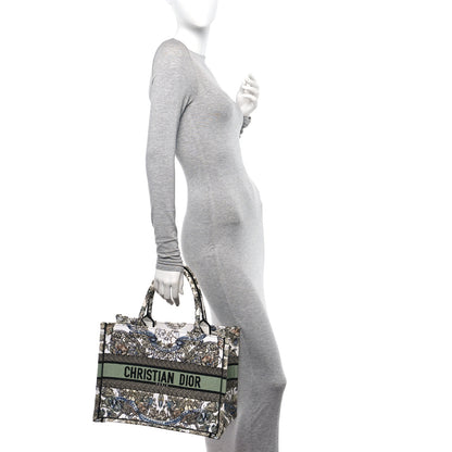 Christian Dior Canvas Embroidered Medium Around The World Book Tote White Multicolor 2 of 11